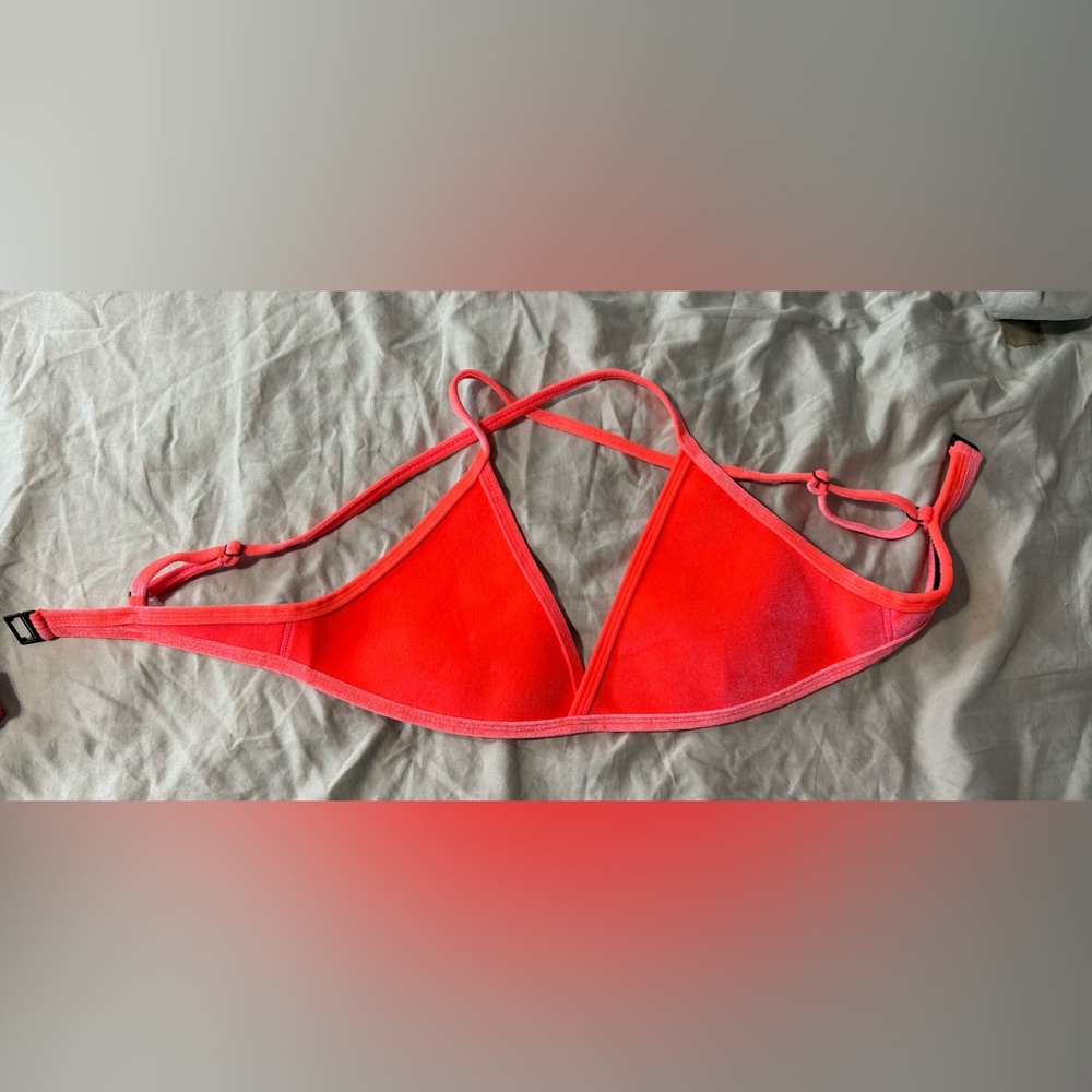 💕Hoaka Swimwear Velvet Bikini Top💕